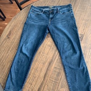 Women’s Lucky Brand,low rise, dark wash, Lolita Skinny jeans